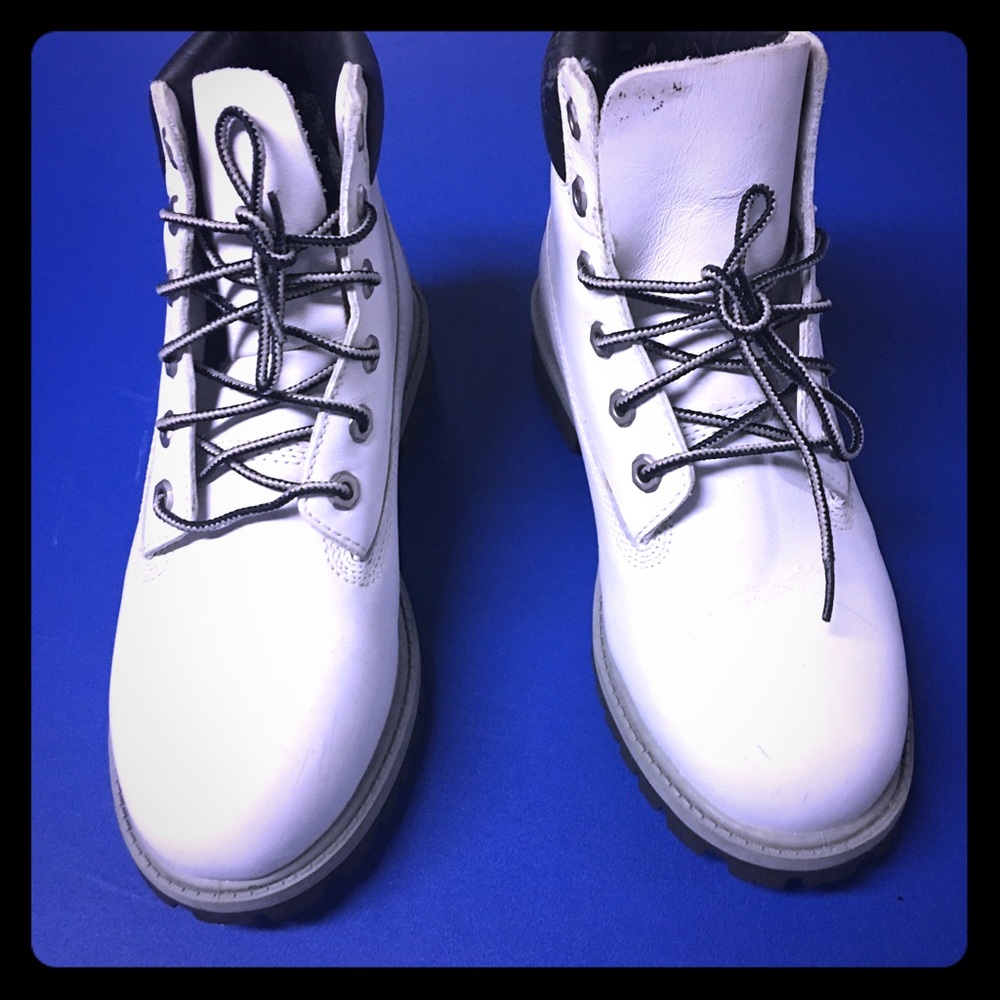 White timberland boots
